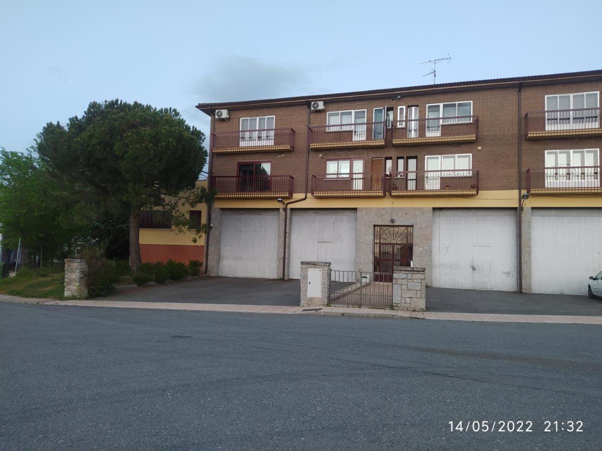 Piso Navas Διαμέρισμα Navas de San Antonio Εξωτερικό φωτογραφία